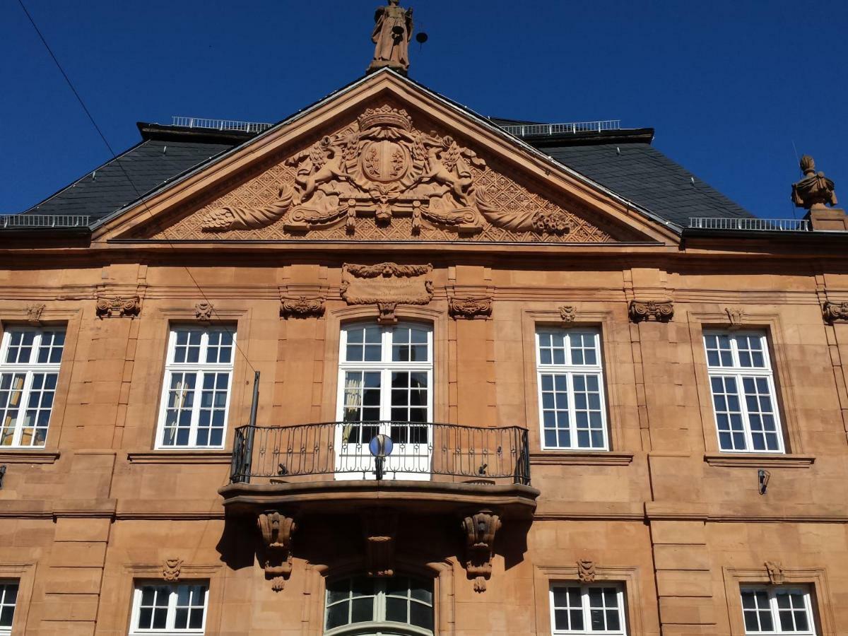 Moderne Wohnung In Barockem Altstadthaus Nahe Altstadt Und Radweg Блікастель Екстер'єр фото