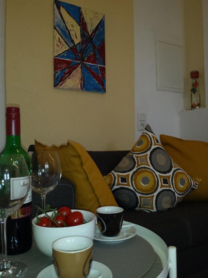 Moderne Wohnung In Barockem Altstadthaus Nahe Altstadt Und Radweg Блікастель Екстер'єр фото